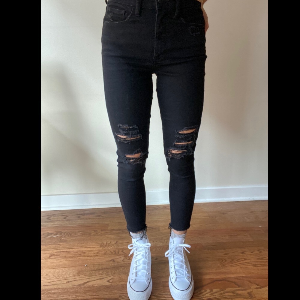 Gap High-Waisted Black Ripped Jegging
